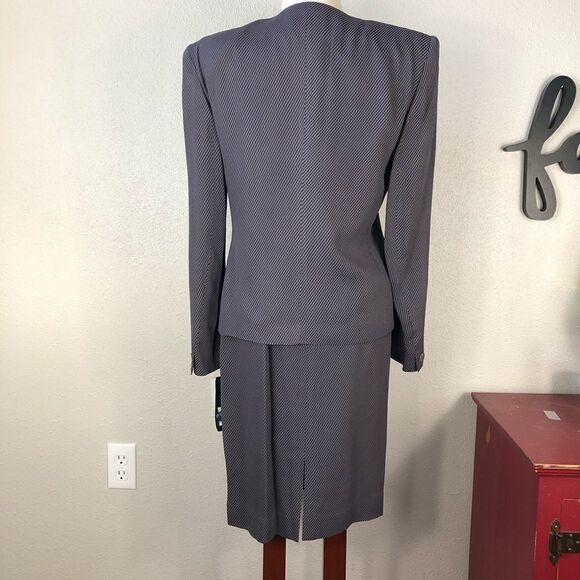 NWT Rena Rowan 2 Piece Jacket and Skirt Size 8 - Picture 6 of 8